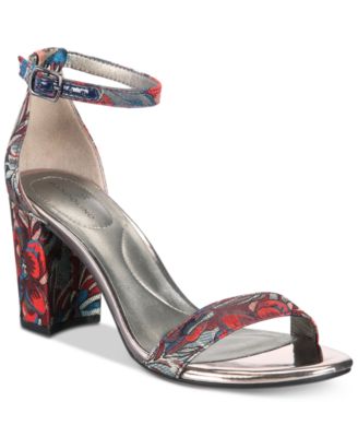 bandolino women's armory heeled sandal