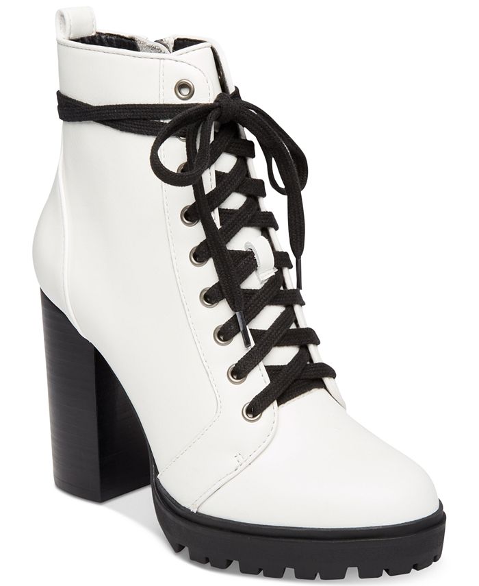 wide toe booties