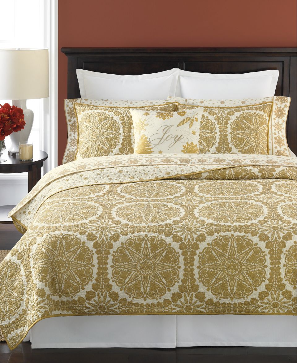 Martha Stewart Collection Bedding, Courtyard Tile Twin Quilt   Quilts