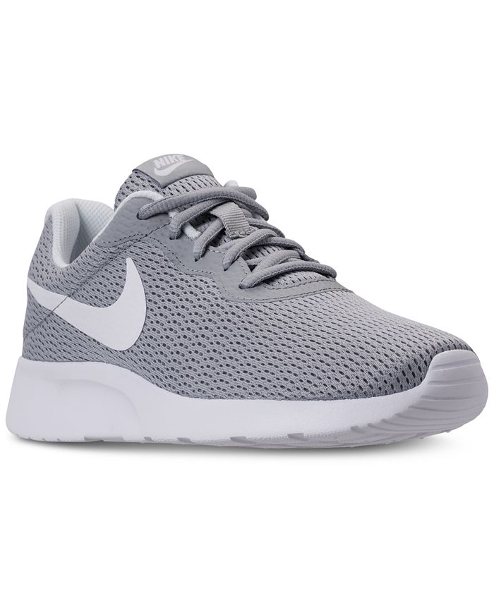Nike Women S Tanjun Wide Width 2e Casual Sneakers From Finish Line Reviews Finish Line Women S Shoes Shoes Macy S