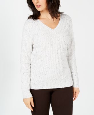 white cable knit v neck sweater