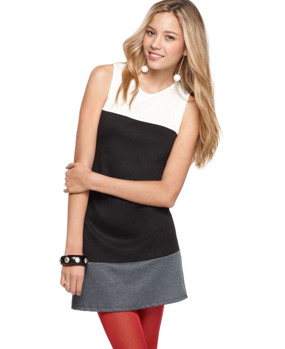 Living Doll Juniors Dress, Sleeveless Colorblock Sheath