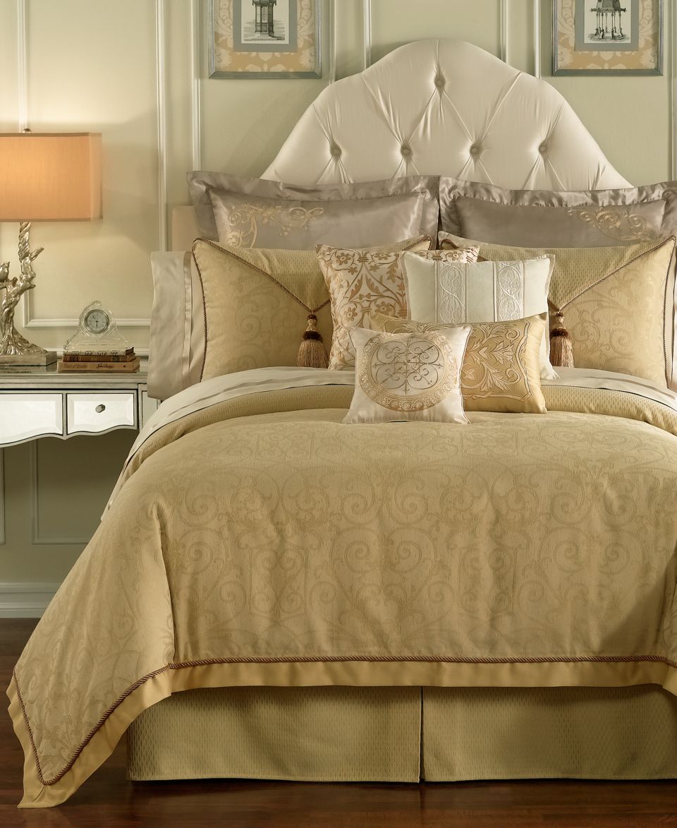 Donna Karan Bedding, Modern Classics Gold Leaf Collection   Bedding