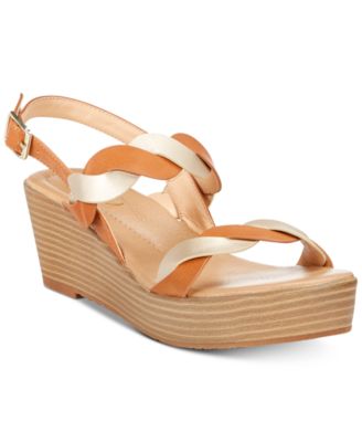 XOXO Darlen Platform Sandals \u0026 Reviews 