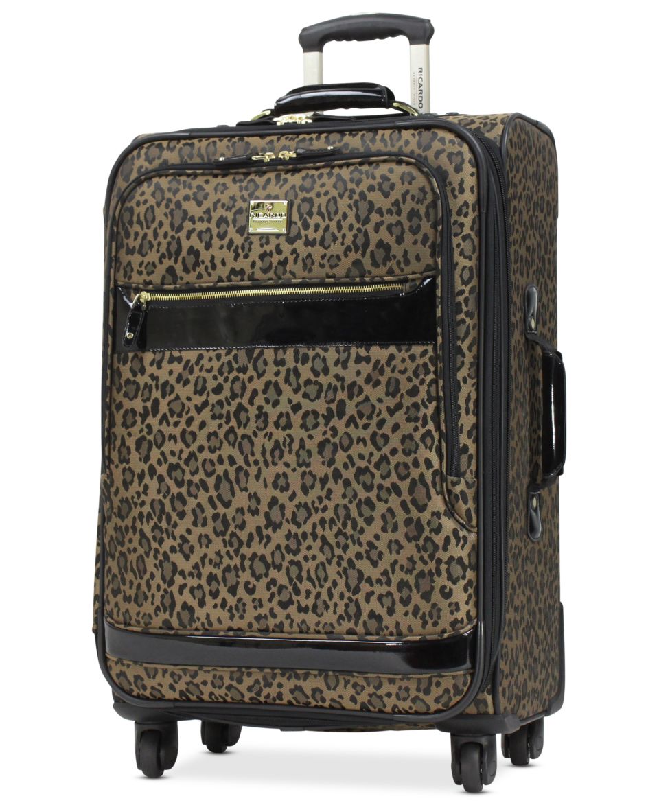 Ricardo Suitcase, 20 Savannah Rolling Carry On Spinner Upright