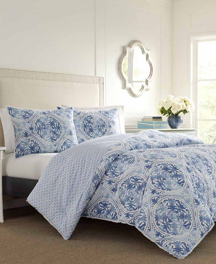 Laura Ashley Mila Blue Duvet Cover Set King Reviews Duvet Covers Bed Bath Macy S ✅ browse our daily deals for even more savings! mila blue duvet cover set king
