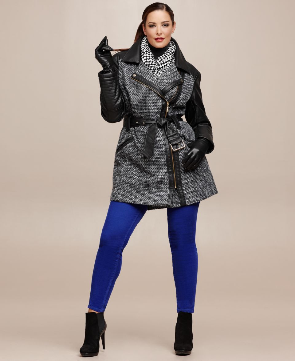 Cold Weather Chic Plus Size Mixed Textures Coat Look