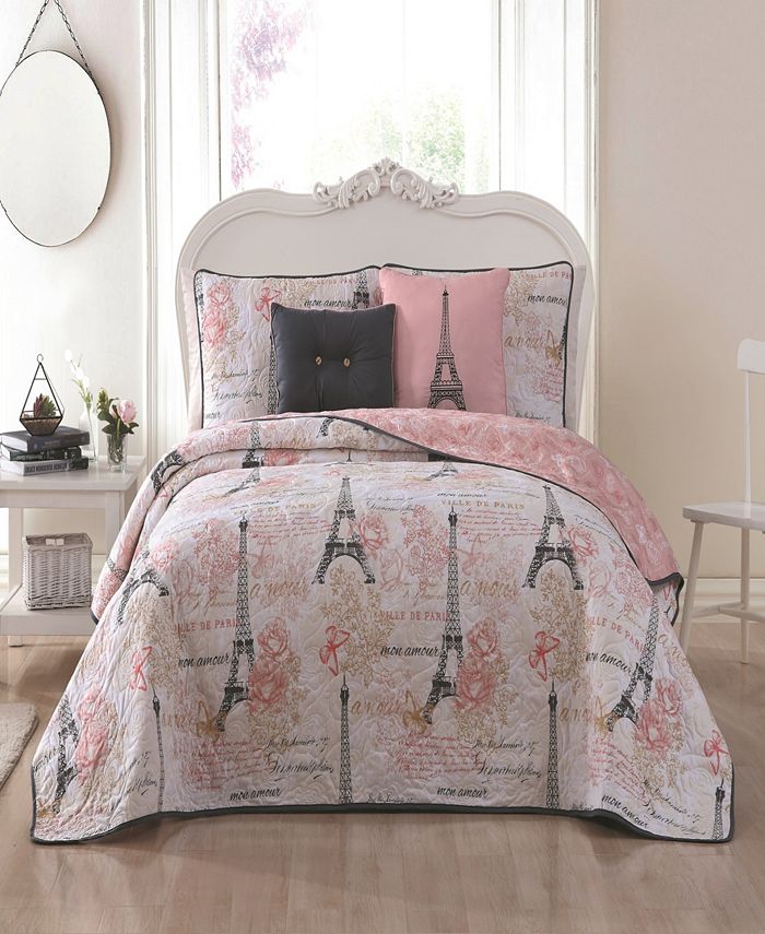 Disneyland paris themed rooms,paris inspired bedroom decorating. amour paris themed 5pc queen reversible quilt set