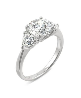 create moissanite engagement ring