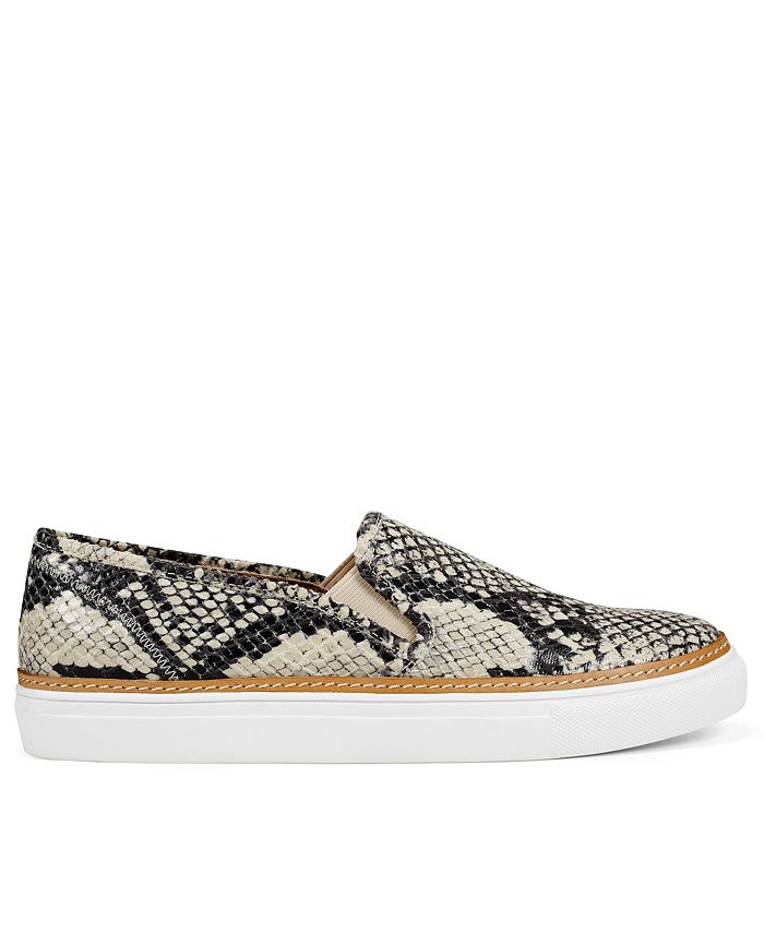 aerosoles slip on sneakers