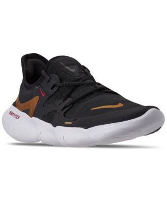 nike free run finish line