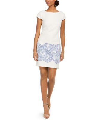 vince camuto paisley shift dress