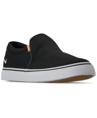 nike slip on casual shoes
