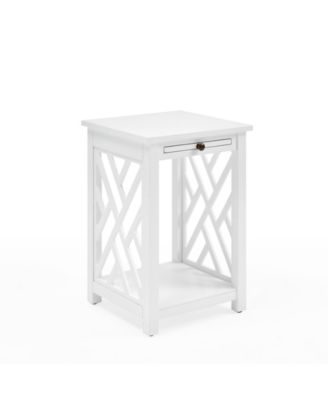 Alaterre Furniture Деревянный торцевой столик Coventry с полкой для подносов и нижней полкой белого цвета