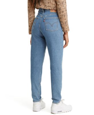 levi high waisted boyfriend jeans