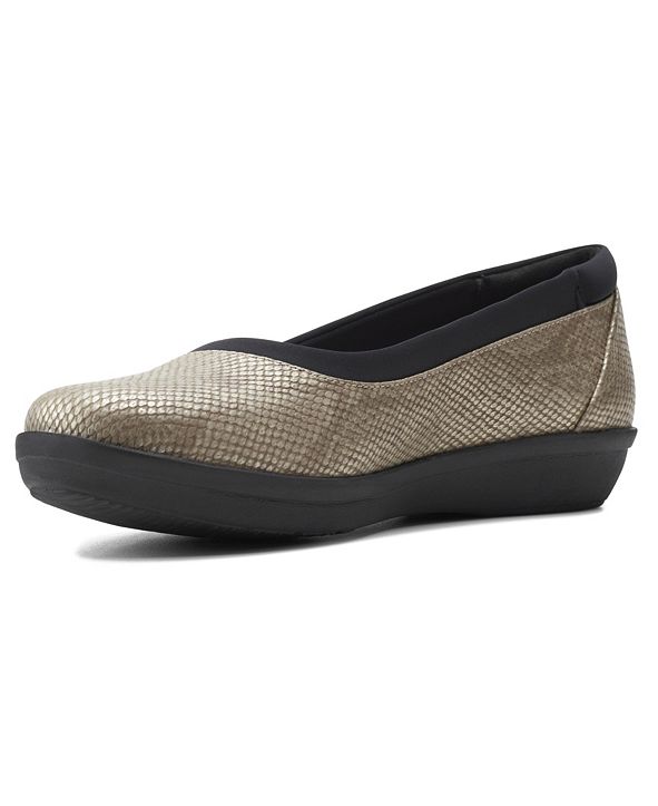 Clarks Cloudsteppers Women's Ayla Low Ballet Flat Shoes & Reviews ...
