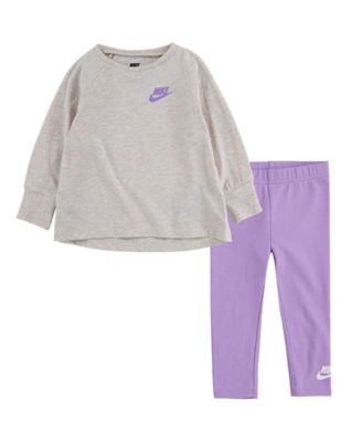 baby pink nike t shirt