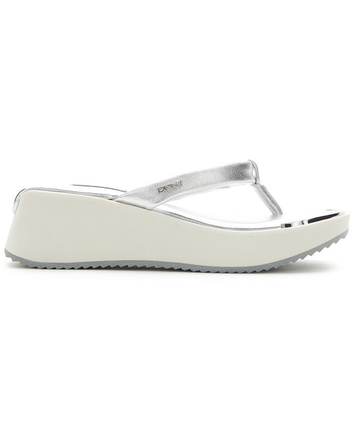 dkny tan sandals
