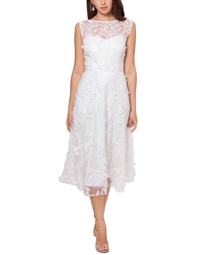 xscape applique gown