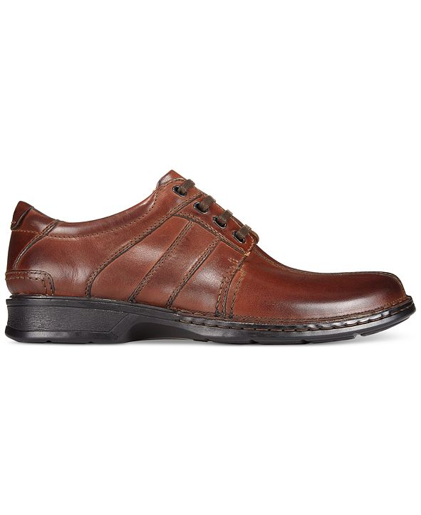 clarks men's touareg vibe oxford black