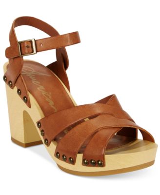 american rag cie sandals