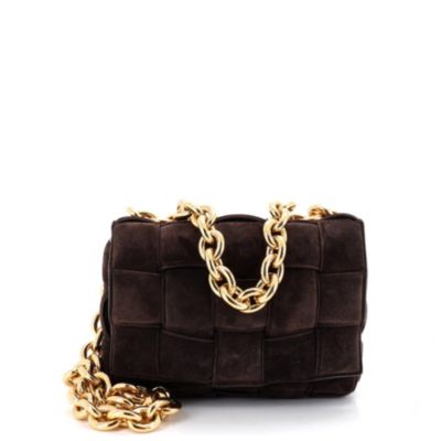 Бывшая в употреблении сумка через плечо Bottega Veneta с кассетной цепочкой и мягкой подкладкой из замши Intrecciato коричневого цвета