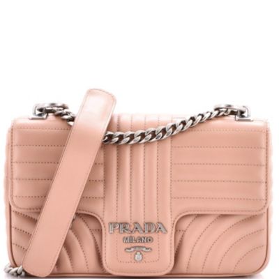 Бывшая в употреблении сумка через плечо с клапаном на средней цепочке Prada Diagramme из стеганой кожи коричневого/бежевого цвета
