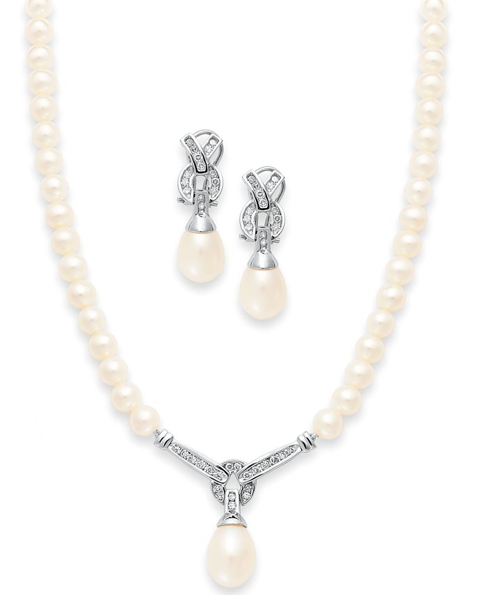 Macy S 14k White Gold Jewelry Set Cultured Freshwater Pearl And Diamond Necklace And Earrings Reviews Jewelry Watches Macy S Kate spade values thoughtful details.they think a layer of polished ease looks (and feels) so chic. 14k white gold jewelry set cultured freshwater pearl and diamond necklace and earrings