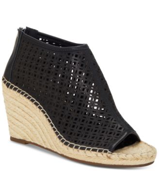 vince camuto lereena wedge