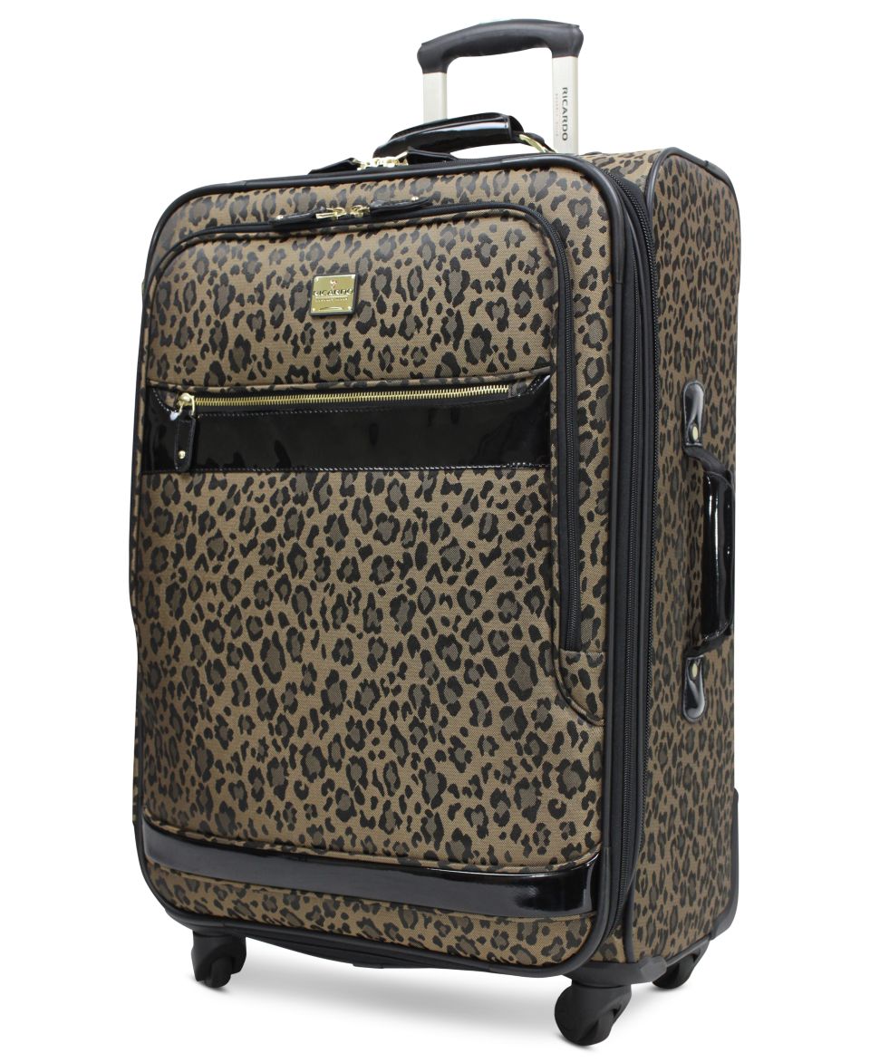 Ricardo Suitcase, 20 Savannah Rolling Carry On Spinner Upright