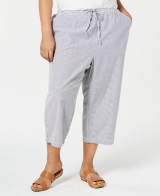 macys plus size capris
