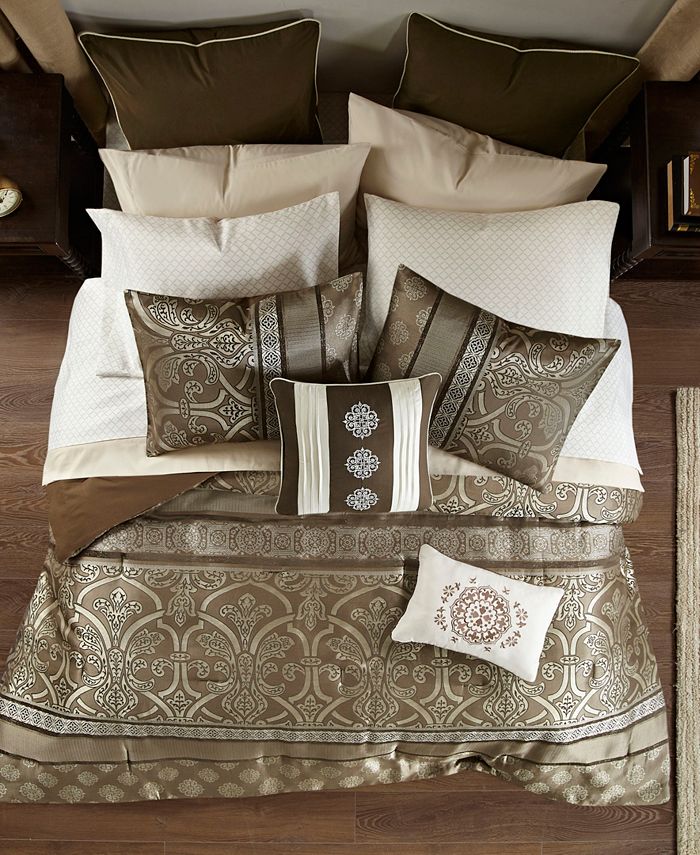 Jla Home Zara California King 16 Piece Jacquard Complete Bedding Set With 2 Sheet Sets Reviews Bed In A Bag Bed Bath Macy S