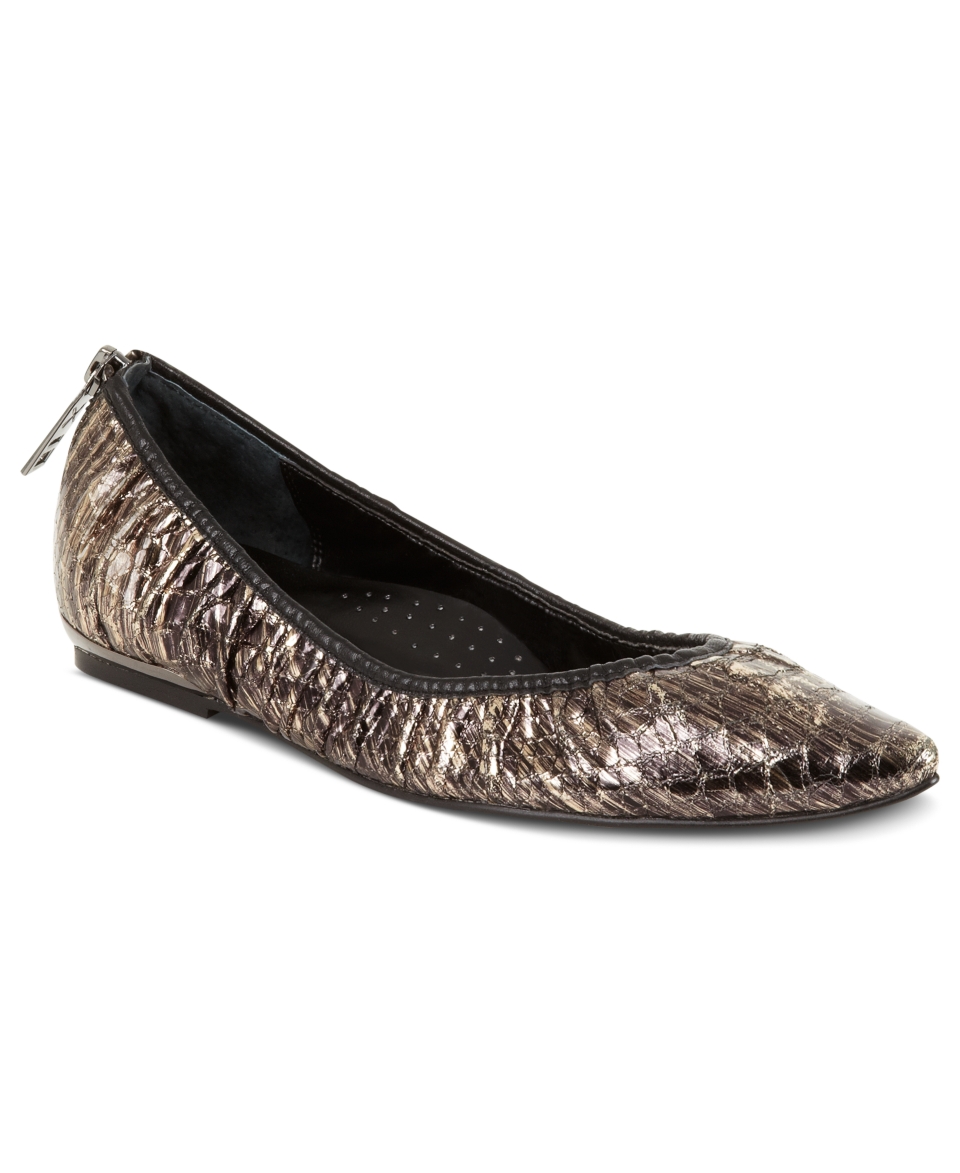 DMSX Donald J Pliner Shoes, Siena Pointy Toe Flats