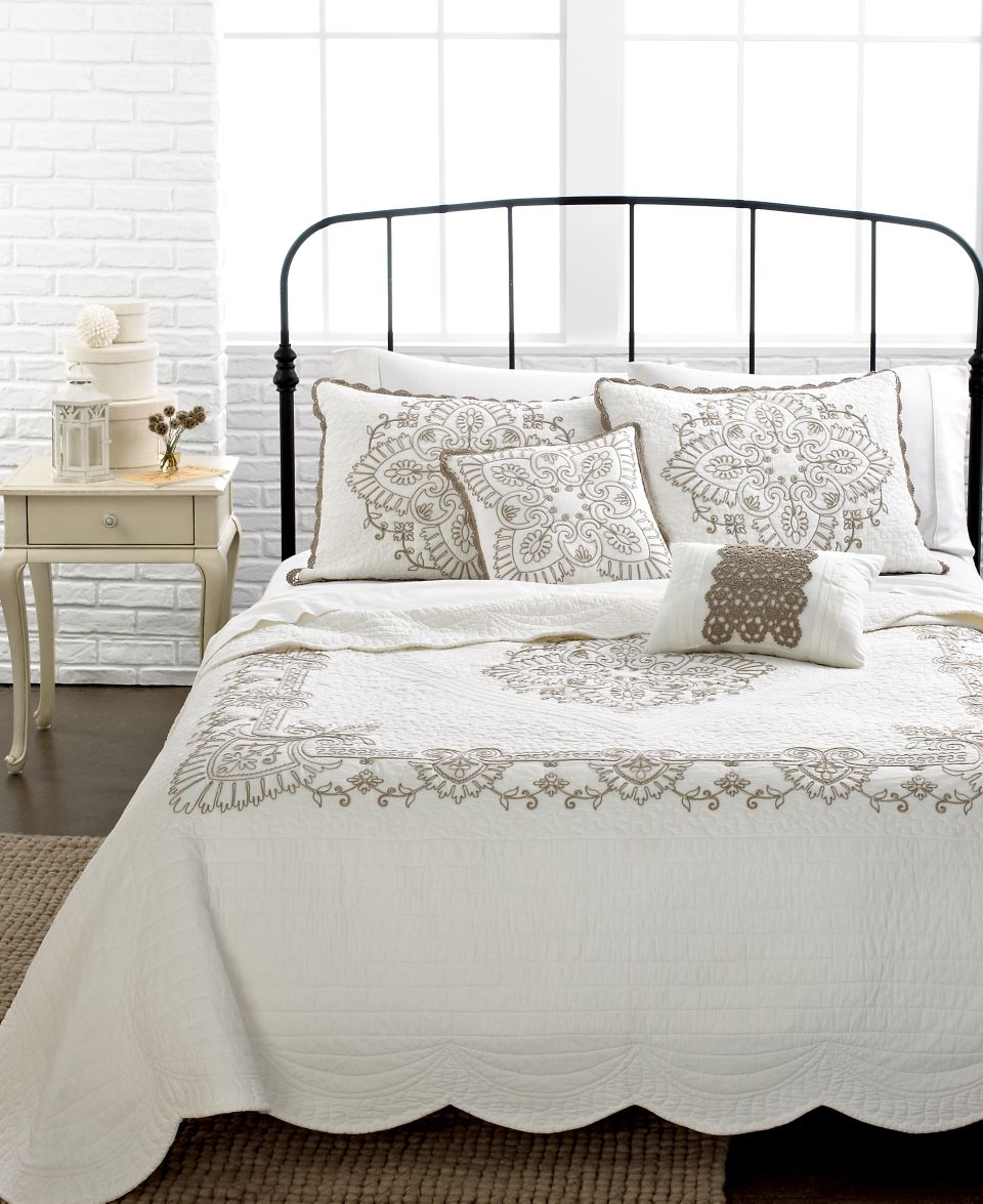 Nostalgia Home Bedding, Aliani Quilts   Quilts & Bedspreads   Bed