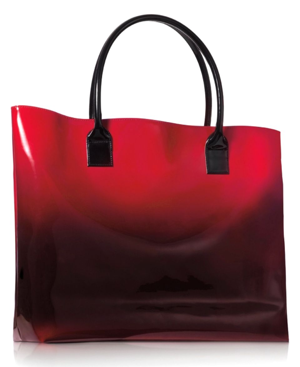 Receive a FREE Tote with $42 Elizabeth Arden fragrance purchase