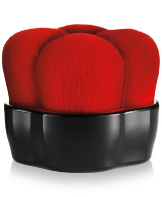Щетка для полировки лица из хека Shiseido Hanatsubaki белая
