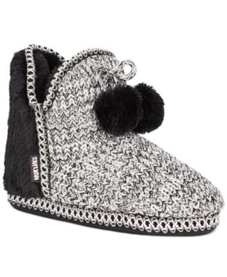 muk luks women's slipper boot