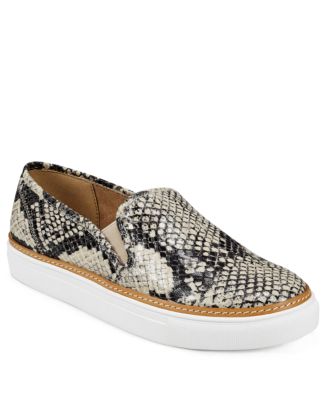 aerosoles slip on sneakers