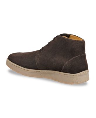 athletic chukka boots
