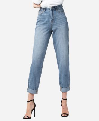 tapered boyfriend jeans