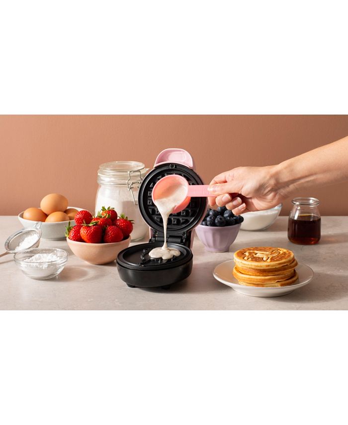 Bella Mini Waffle Maker, Llama Pink & Reviews Small Appliances