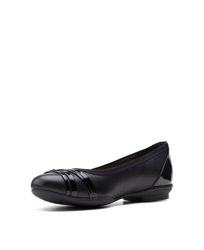 Clarks Collection Women's Sara Tulip Ballet Flat Shoes & Reviews ...