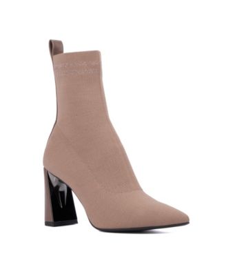 Женские пинетки-кахили от Torgeis