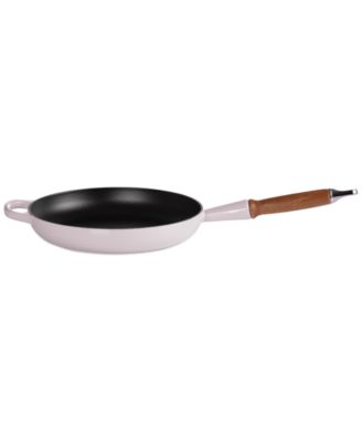 Чугунная сковорода Le Creuset с эмалированной ручкой из альпийского дерева, 2,25 дюйма Сковорода для жарки
