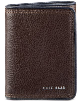 Мужской кожаный бумажник-футляр Cole Haan с контрастной цветной каймой 17490₽