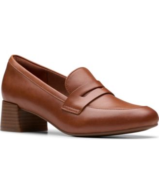 Женские туфли-лодочки без застежки Iridessa Sky от Clarks коричневого цвета