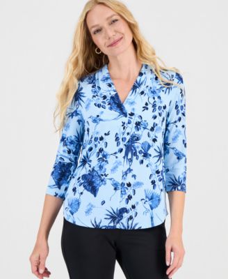 Женский трикотажный топ с V-образным вырезом и рукавами 3/4 с принтом из коллекции JM Collection, эксклюзивный синий цвет Macy's