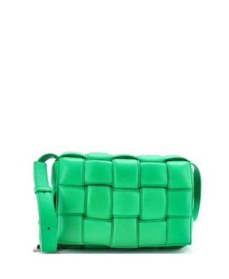 Бывшая в употреблении кассетная сумка Bottega Veneta через плечо с подкладкой из кожи Maxi Intrecciato зеленого цвета