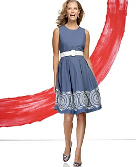 O Oscar Embroidered Belted Dress