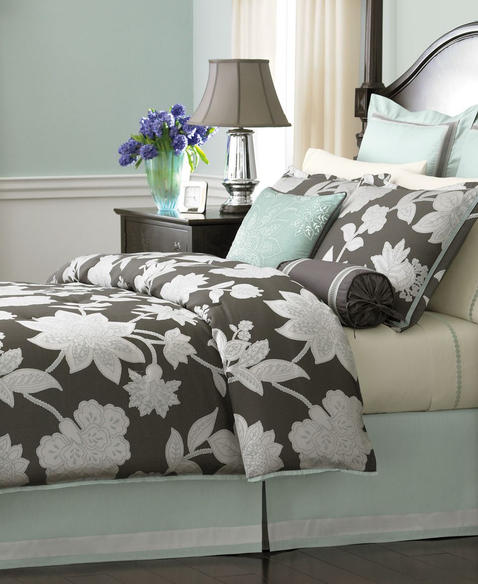 Martha Stewart Collection Bedding, Chantilly 24 Piece Queen Room in a